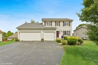 2855 Weld Rd in Elgin, IL - Building Photo - Building Photo