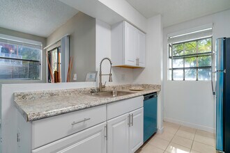 Village Park in Orlando, FL - Foto de edificio - Interior Photo
