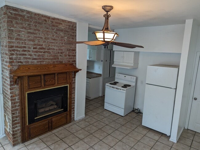 41 Stanley St in Wilkes-Barre, PA - Building Photo - Building Photo