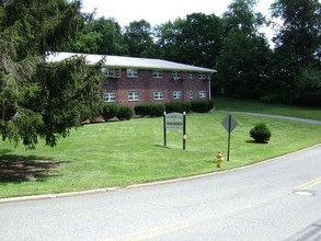 Stonewood at Newton in Newton, NJ - Building Photo - Primary Photo