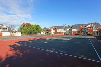 Inverness Apartments in Tuscaloosa, AL - Building Photo - Building Photo