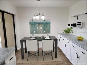 5831 Monroe Rd in Venice, FL - Building Photo - Building Photo