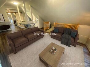 94 Otis St in Bangor, ME - Building Photo - Building Photo