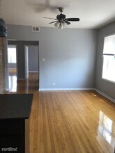 7926 S Luella Ave in Chicago, IL - Building Photo - Building Photo