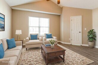 425 Village Bluff Dr in Lawrenceville, GA - Building Photo - Building Photo