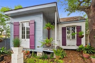 2021 Burgundy St in New Orleans, LA - Building Photo