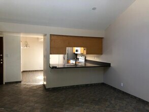 9144 E Winchcomb Dr in Scottsdale, AZ - Building Photo - Building Photo