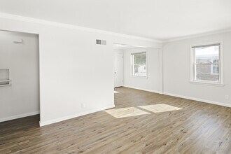 9632 Cutler Dr in St. Louis, MO - Building Photo - Building Photo