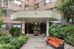 10 Sunrise Ave in Toronto, ON - Building Photo