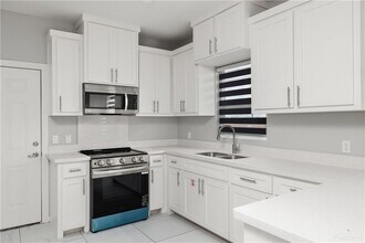 11 Deluxe St in Alamo, TX - Building Photo - Building Photo