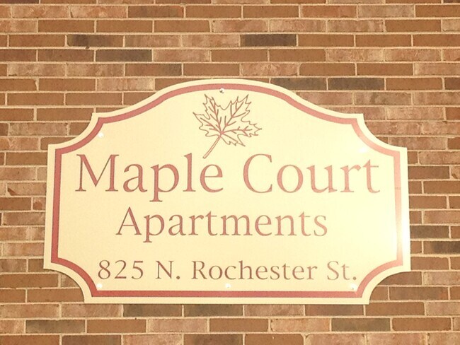 825 N Rochester St, Unit Maple Court