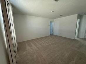 3210 Normandy Brk Rd in Dallas, TX - Building Photo - Building Photo