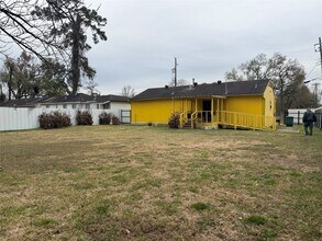 7901 Record St in Houston, TX - Building Photo - Building Photo