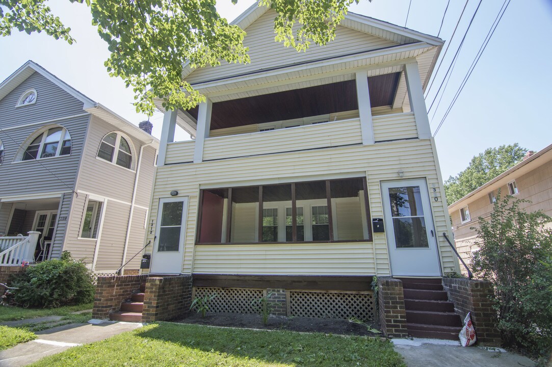 1310 Webb Rd in Lakewood, OH - Building Photo