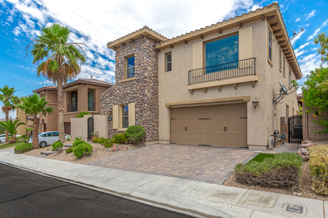 1080 Via St Lucia Pl in Henderson, NV - Building Photo - Building Photo