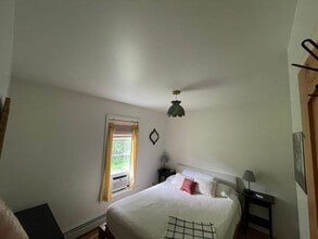 28 Beacham Rd in Rhinebeck, NY - Building Photo - Building Photo