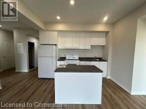 50 Herrick Ave in St Catharines, ON - Building Photo - Building Photo