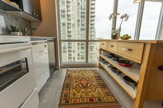 11-3611 Brunel Ct in Toronto, ON - Building Photo - Building Photo