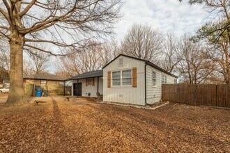 2527 S Oswego Ave in Tulsa, OK - Building Photo - Building Photo