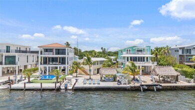 235 Tavernier Dr in Tavernier, FL - Building Photo - Building Photo