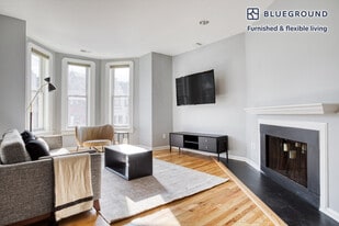 2107 O St NW in Washington, DC - Building Photo