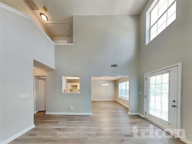 4151 Ravenwood Ct in Union City, GA - Building Photo - Building Photo