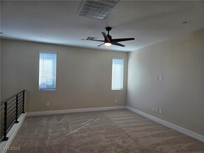 2209 Fish Hawk St in Las Vegas, NV - Building Photo - Building Photo