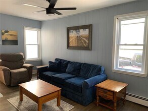 40 E Bowery St in Newport, RI - Building Photo - Building Photo