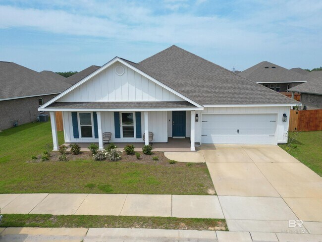 23207 Lieutenant Ave in Foley, AL - Building Photo - Building Photo