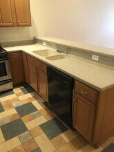 1261 W Cary St in Richmond, VA - Foto de edificio - Building Photo