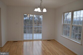 395 Stonewall St in Strasburg, VA - Building Photo - Building Photo