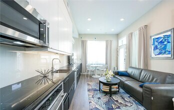 1521 Corcoran St NW in Washington, DC - Building Photo - Building Photo