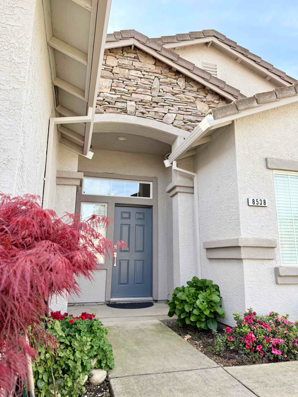 8538 Heartleaf Ct in Elk Grove, CA - Foto de edificio - Building Photo