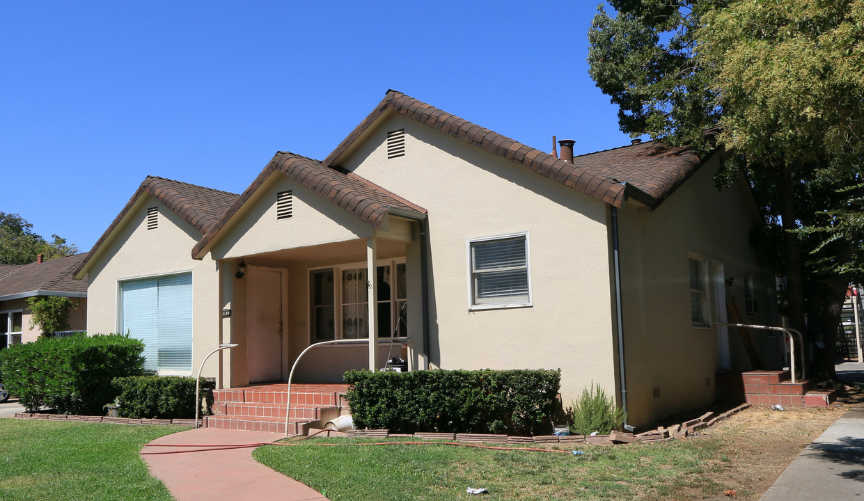 241 Watson St in Lodi, CA - Building Photo