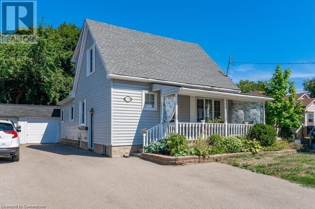 property at 1176 Union St