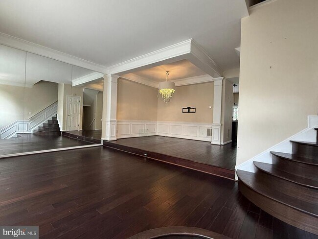 47684 Sandbank Square in Sterling, VA - Building Photo - Building Photo