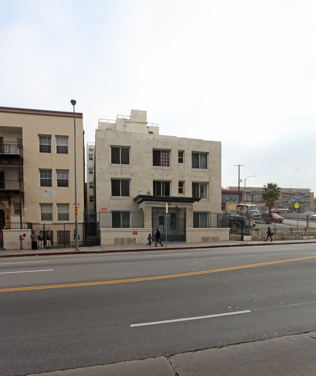 1241-1243 W 6th St in Los Angeles, CA - Building Photo - Building Photo