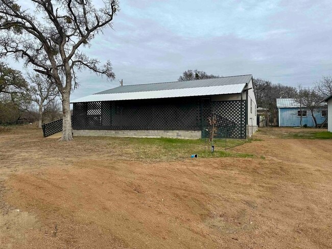 3410 Cactus in Kingsland, TX - Building Photo - Building Photo