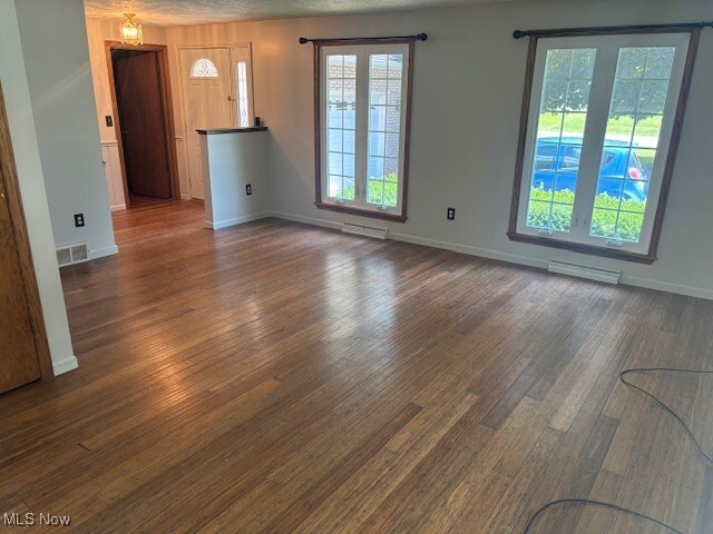 5071 Echoglenn St NW in North Canton, OH - Building Photo - Building Photo