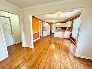 1713 E Main St in Westminster, SC - Building Photo - Building Photo