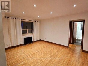 71 Thirteenth St in Toronto, ON - Building Photo - Building Photo