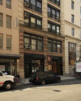 50 E 13th St in New York, NY - Building Photo