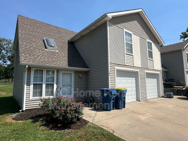 106 Francis St in Liberty, MO - Building Photo - Building Photo