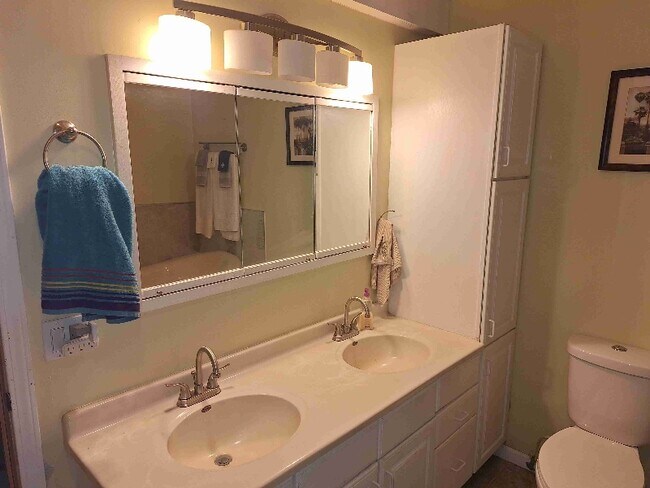 property at 5072 Green Arbor Dr