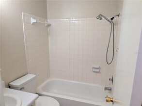 614 W Fort Dade Ave in Brooksville, FL - Building Photo - Building Photo