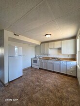 1413 NW Despain Ave in Pendleton, OR - Building Photo - Building Photo