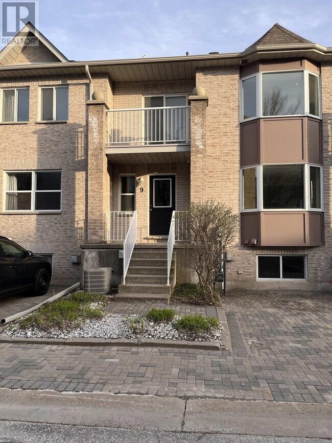490 Veterans Dr in Barrie, ON - Building Photo - Building Photo