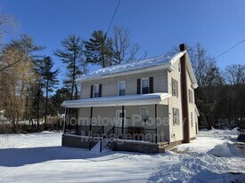 8858 PA-25 in Spring Glen, PA - Building Photo