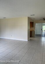 2012 Beekman St NE in Palm Bay, FL - Building Photo - Building Photo