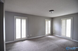 9405 Hartwick Cir SE in Huntsville, AL - Building Photo - Building Photo